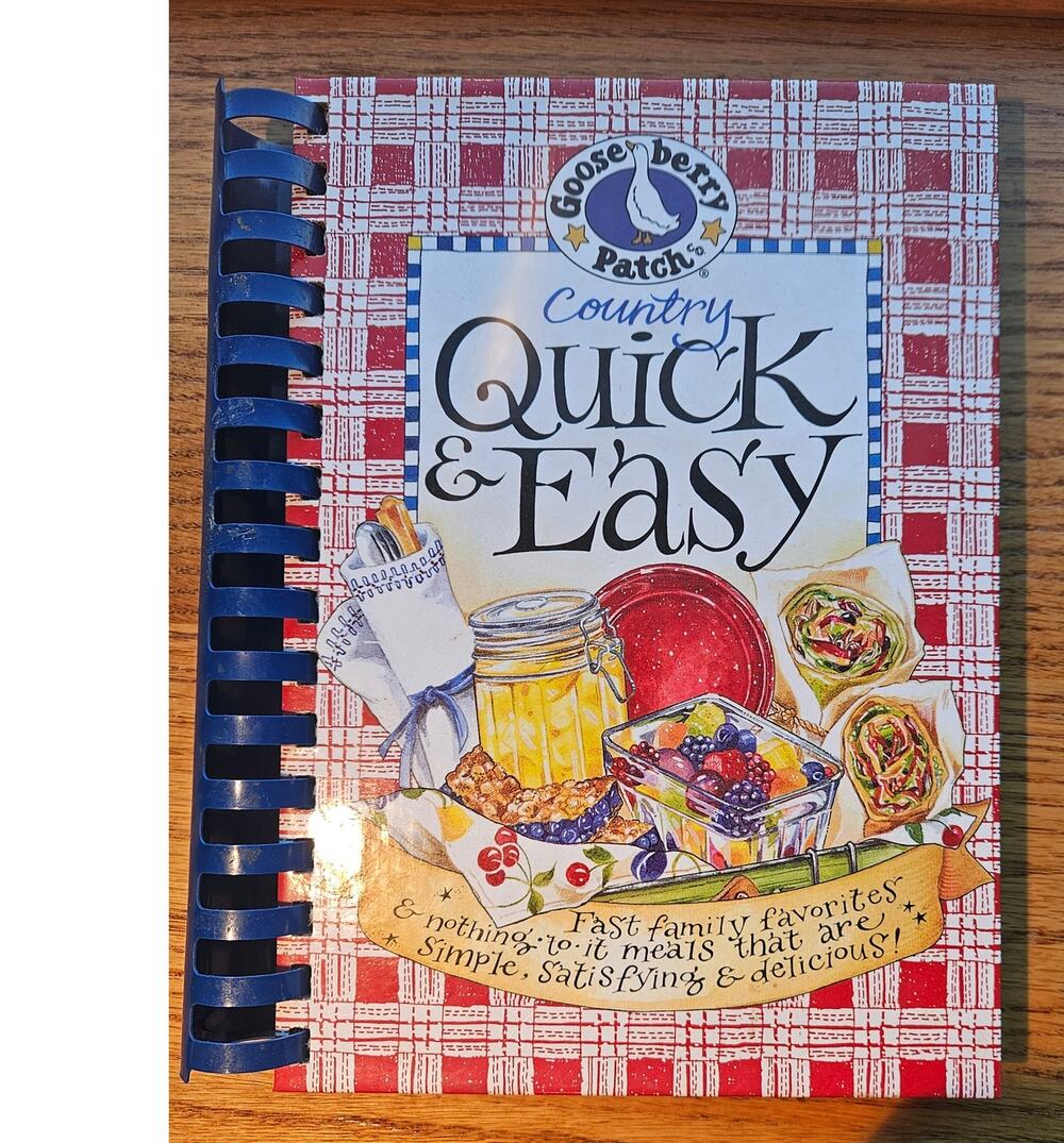 Country Quick & Easy Cookbook (Everyday Cookbook Collection)